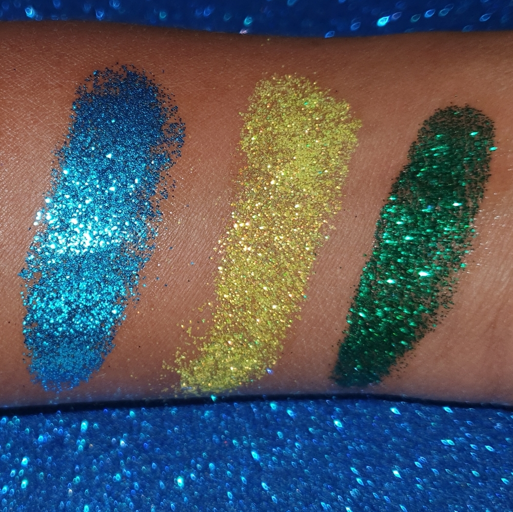 LOOSE GLITTER